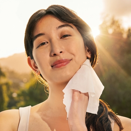 Cleansing Cloths with Aloe - View 8