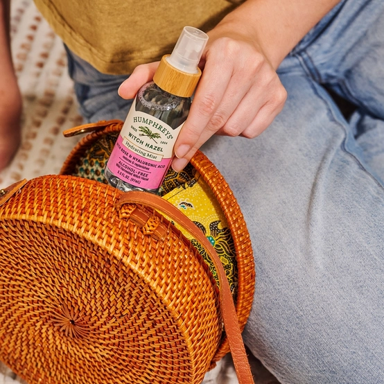 Hydrating Toner Mist: Alcohol-Free Witch Hazel Toner Mist with Rose &amp; Hyaluronic Acid - View 2